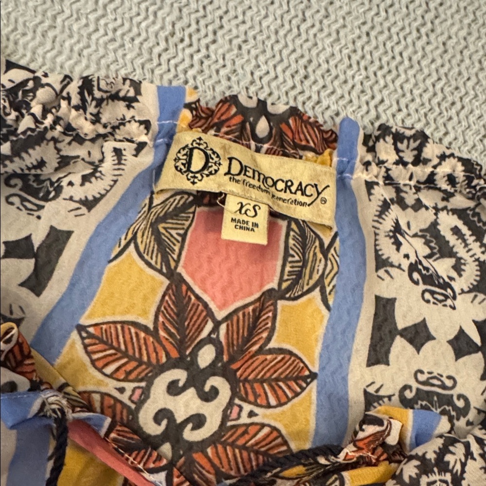 Democracy Boho Peasant Top | Multi-Color Floral Patchwork Print | Size XS - Picture 2 of 4